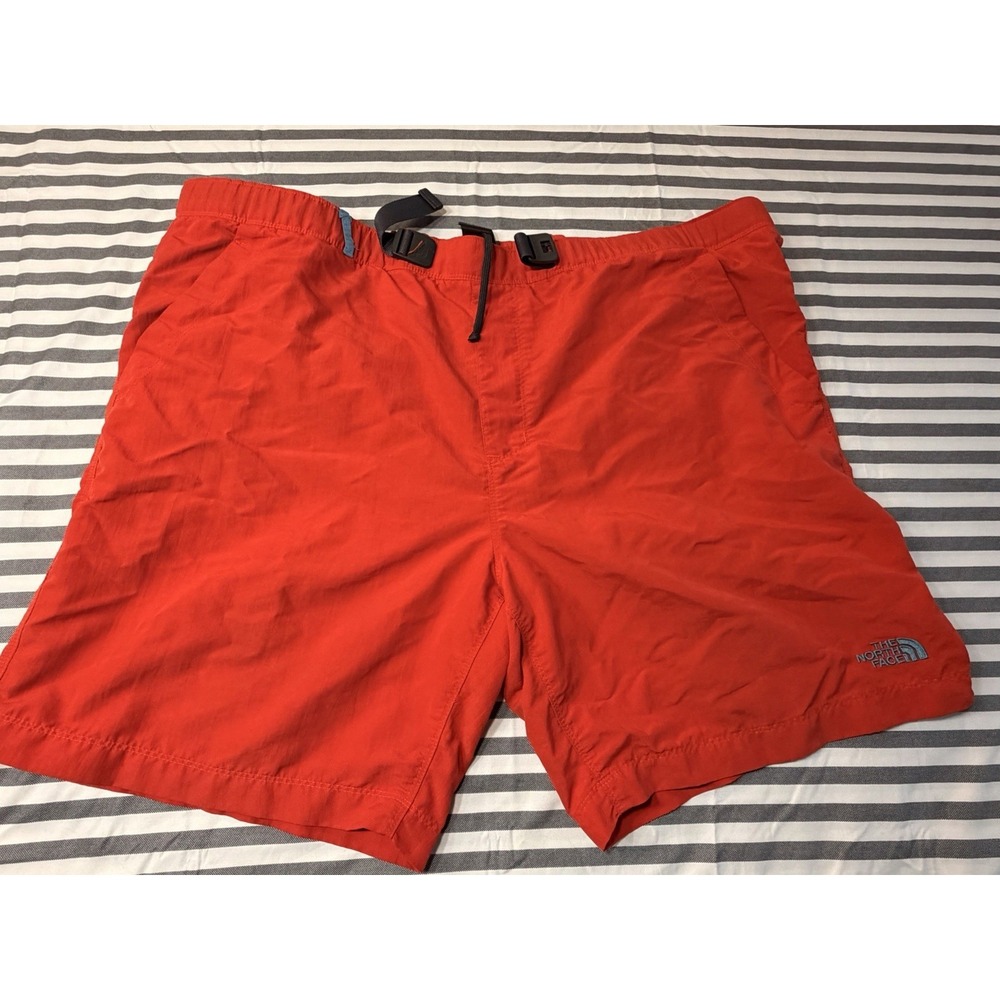 The North Face Men's Class V Belted Board Shorts Red XL Nylon Swim Trunks Mesh